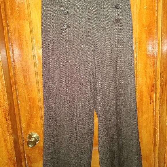 Two piece suit - Picture 3 of 6